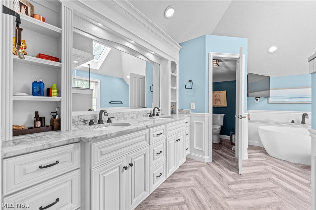 6678 Winston Lane Solon OH 44139