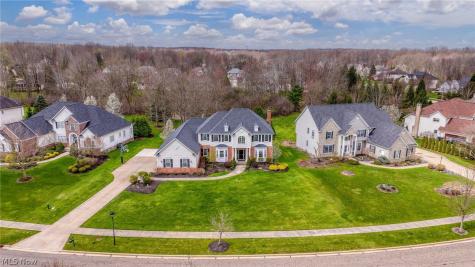 6678 Winston Lane Solon OH 44139