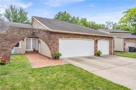 16543 Peppergrass Circle Strongsville OH 44136
