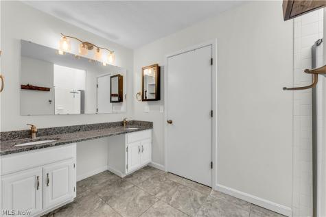 16543 Peppergrass Circle Strongsville OH 44136