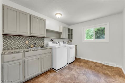 16543 Peppergrass Circle Strongsville OH 44136