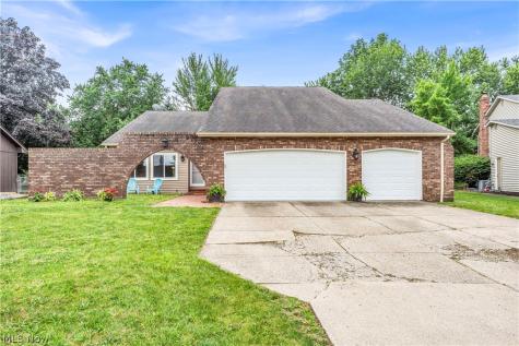 16543 Peppergrass Circle Strongsville OH 44136