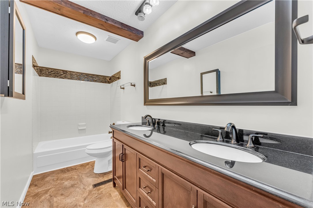 16543 Peppergrass Circle Strongsville OH 44136
