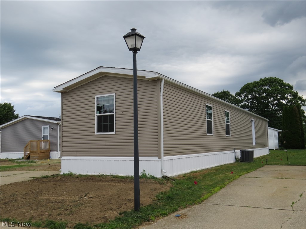 2663 Lake Breeze Drive Madison OH 44057
