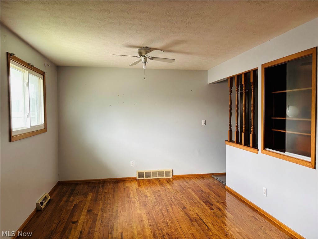 24401 Russell Avenue Euclid OH 44123