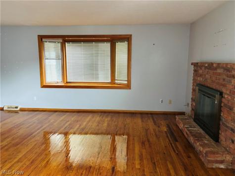 24401 Russell Avenue Euclid OH 44123
