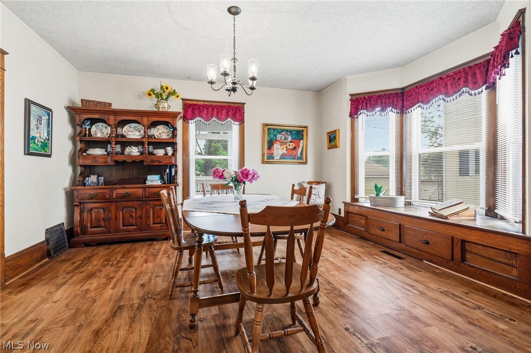 66 4th Street NE Carrollton OH 44615