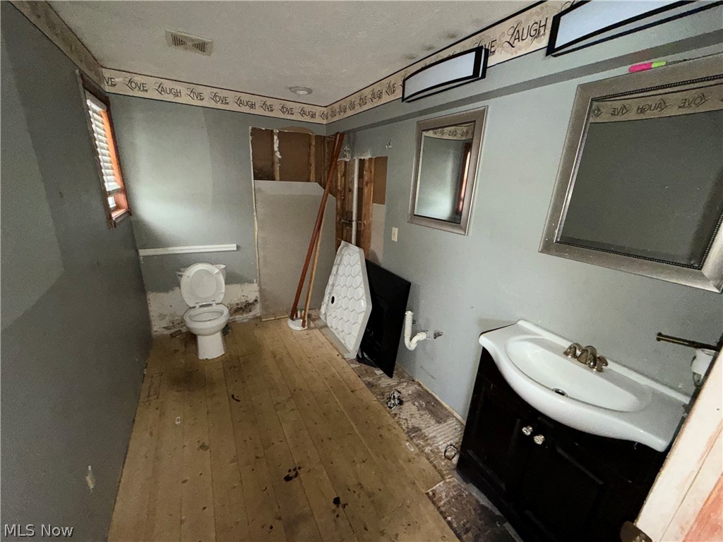 6482 Lear Nagle Road North Ridgeville OH 44039