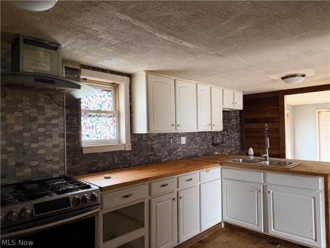 6482 Lear Nagle Road North Ridgeville OH 44039