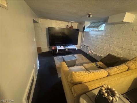 4340 W 47th Street Cleveland OH 44144