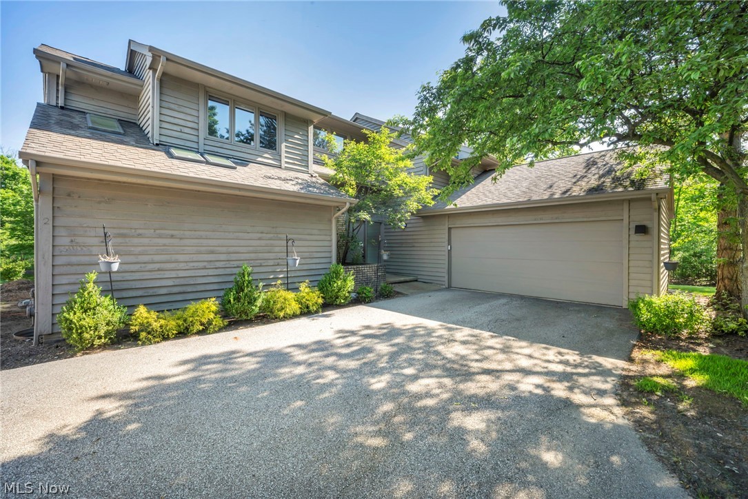 2 Salem Court Beachwood OH 44122