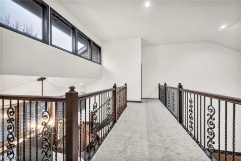 2 Salem Court Beachwood OH 44122
