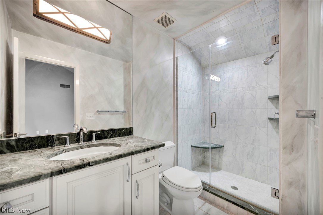 2 Salem Court Beachwood OH 44122