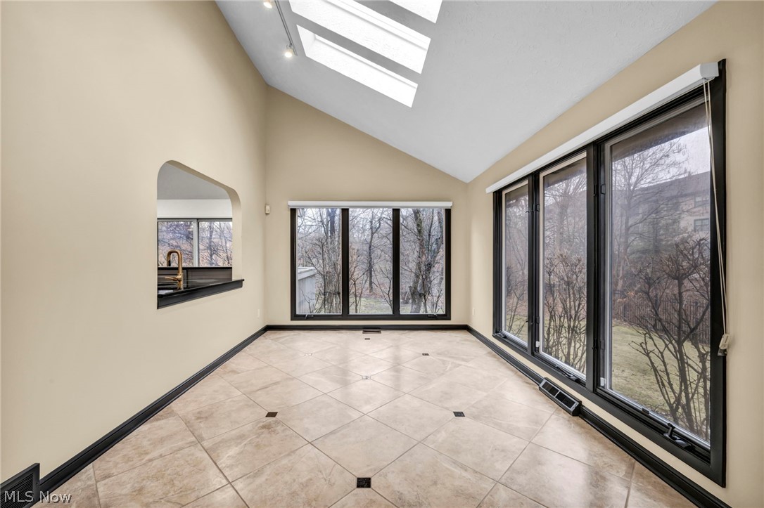 2 Salem Court Beachwood OH 44122