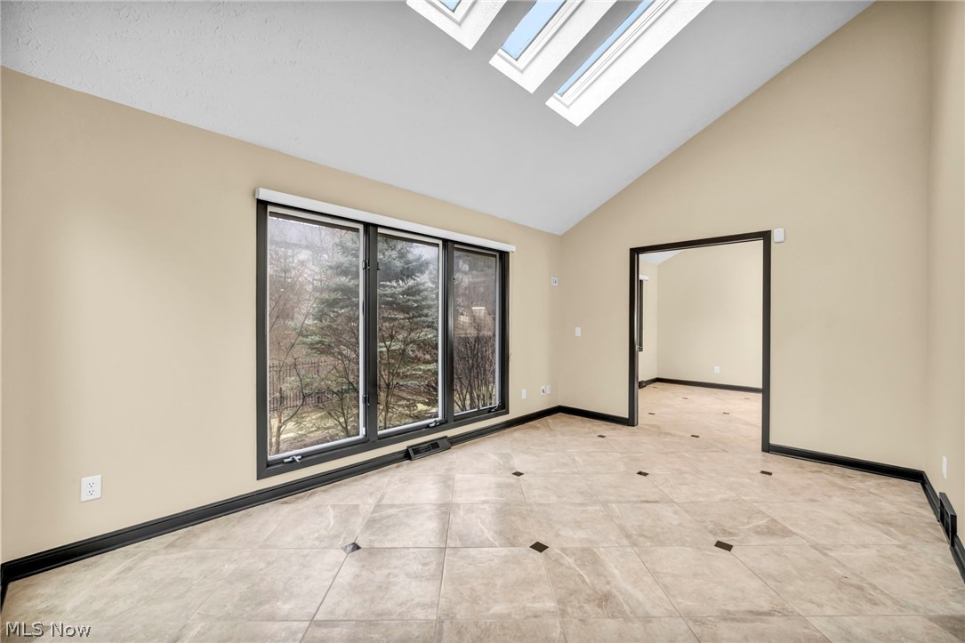 2 Salem Court Beachwood OH 44122