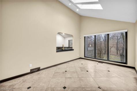 2 Salem Court Beachwood OH 44122