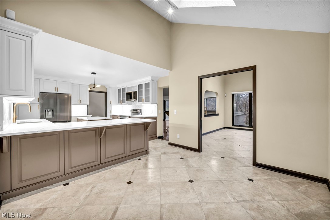 2 Salem Court Beachwood OH 44122