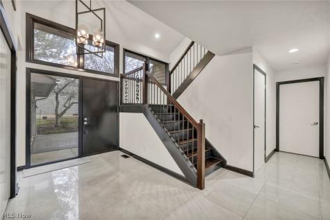 2 Salem Court Beachwood OH 44122