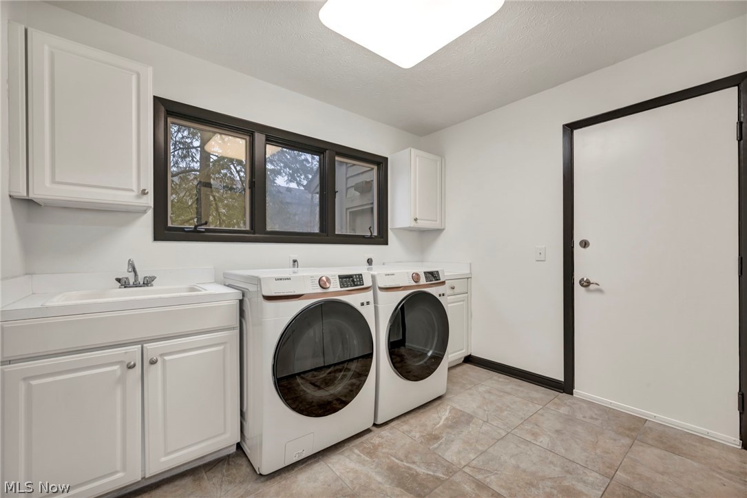 2 Salem Court Beachwood OH 44122