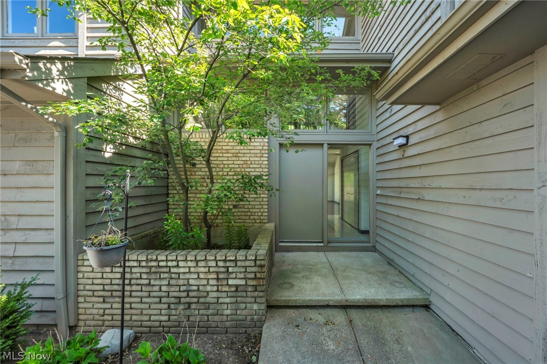 2 Salem Court Beachwood OH 44122