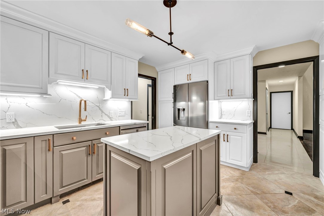 2 Salem Court Beachwood OH 44122