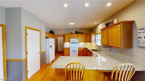 1312 Sunset Way Circle Kent OH 44240