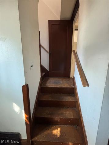 462 Eddy Road Cleveland OH 44108
