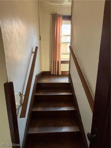 462 Eddy Road Cleveland OH 44108