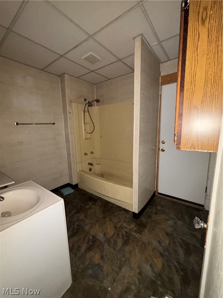 462 Eddy Road Cleveland OH 44108