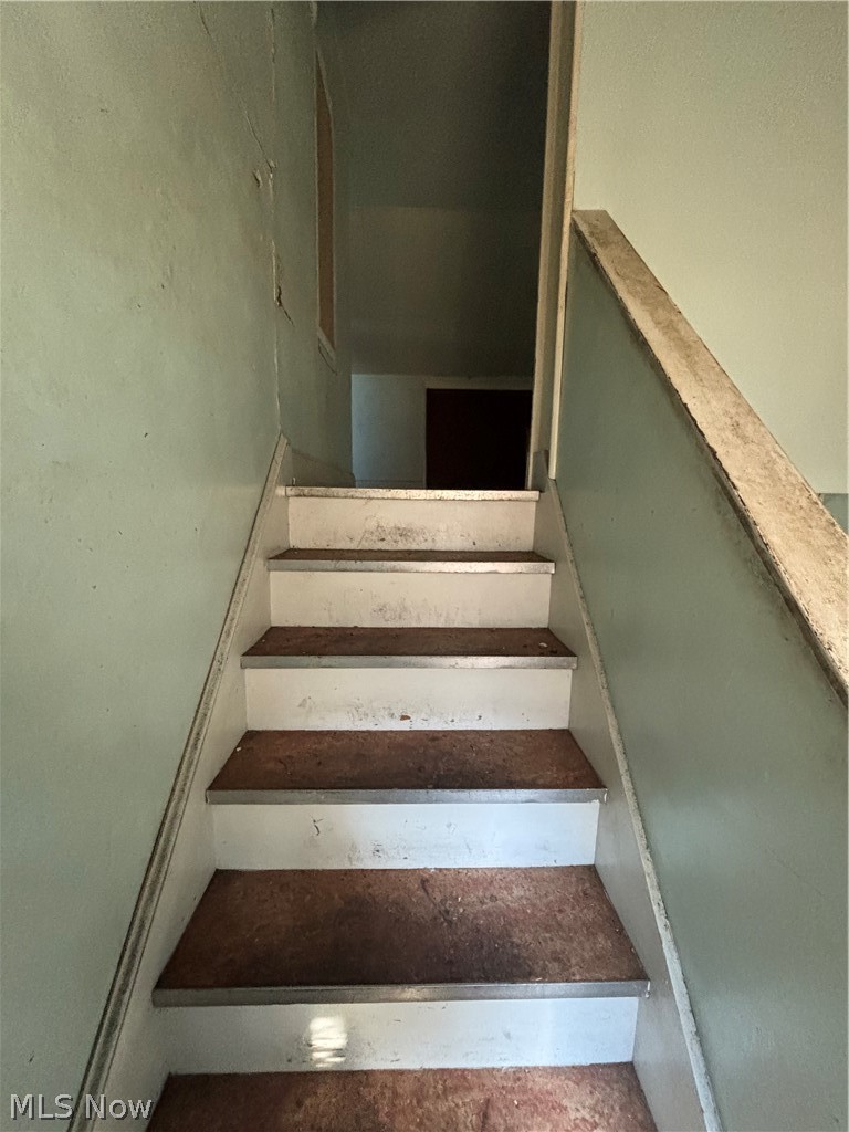 462 Eddy Road Cleveland OH 44108