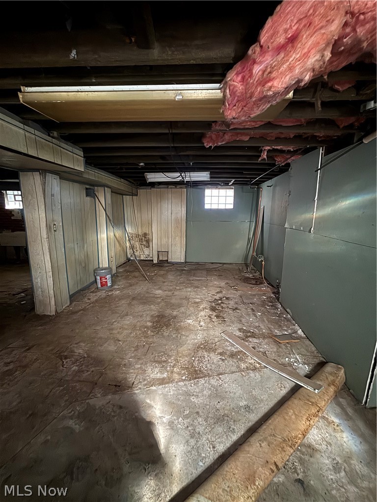 462 Eddy Road Cleveland OH 44108
