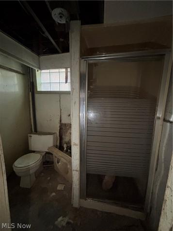 462 Eddy Road Cleveland OH 44108