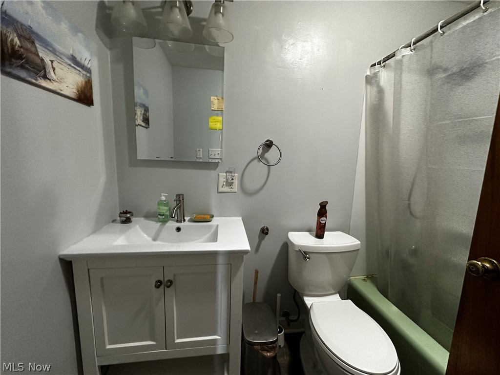 1116 Kennedy Street Bergholz OH 43908