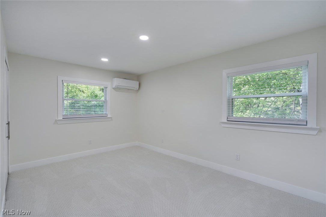 6967 Tamarack Drive Hubbard OH 44425