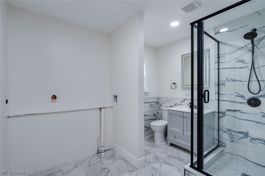 6967 Tamarack Drive Hubbard OH 44425