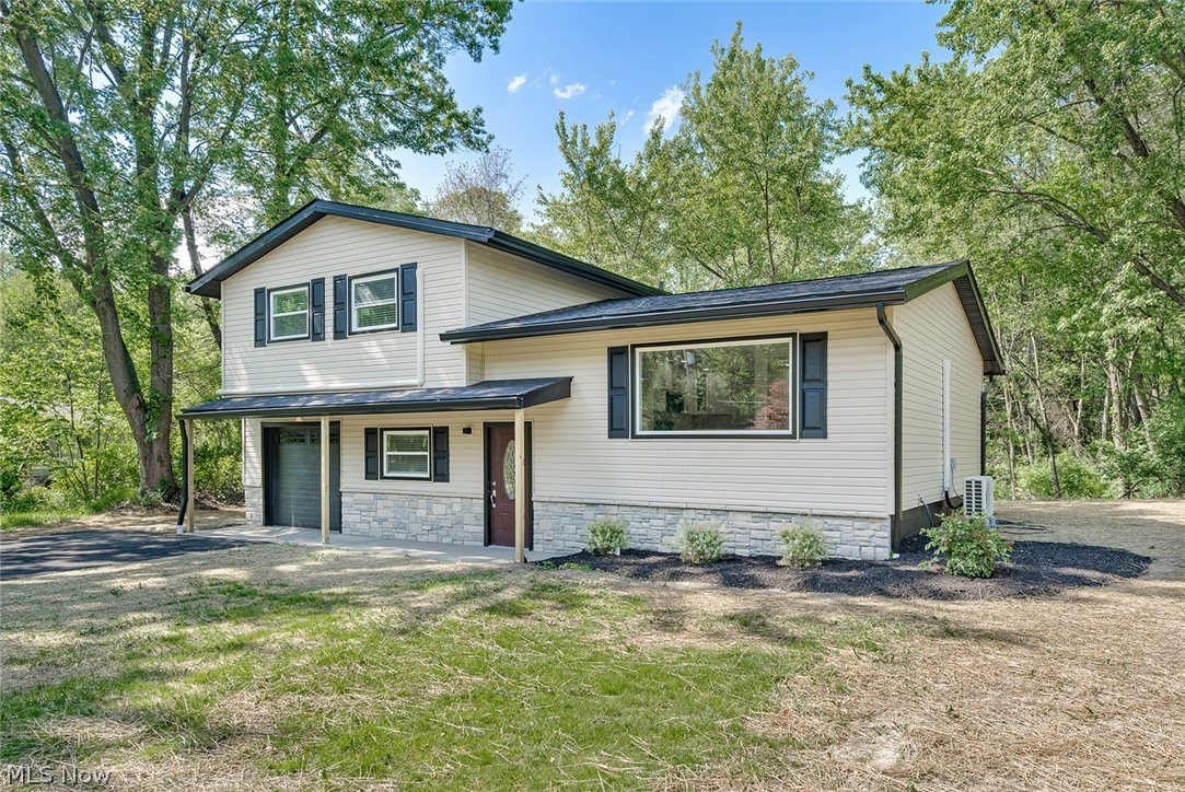 6967 Tamarack Drive Hubbard OH 44425