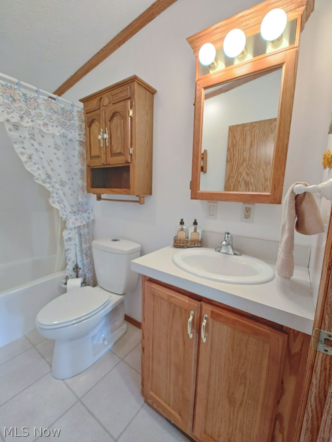11424 Beard Road New Springfield OH 44443