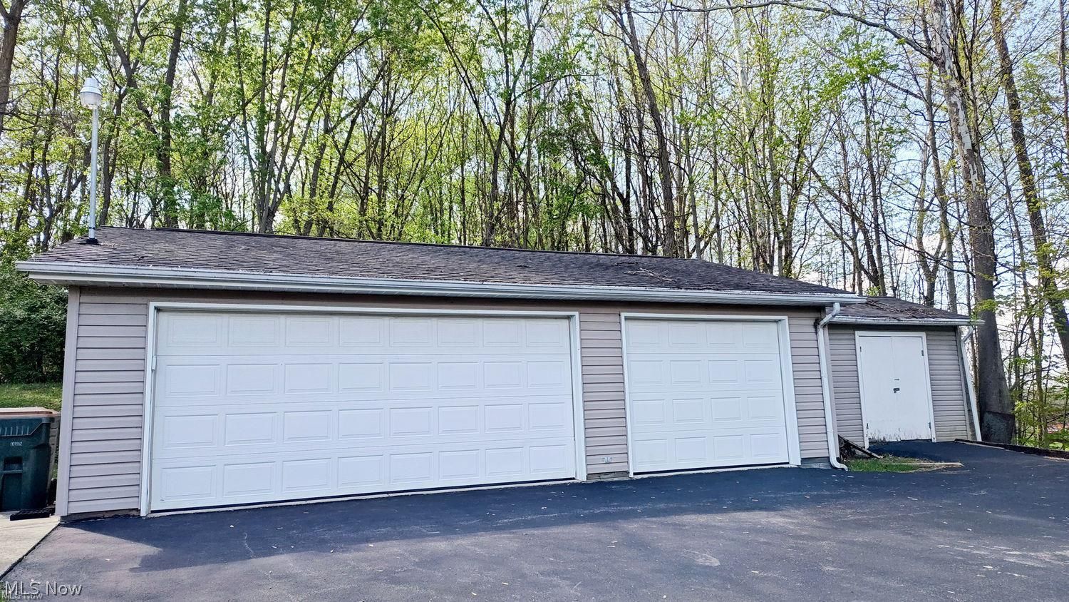 11424 Beard Road New Springfield OH 44443