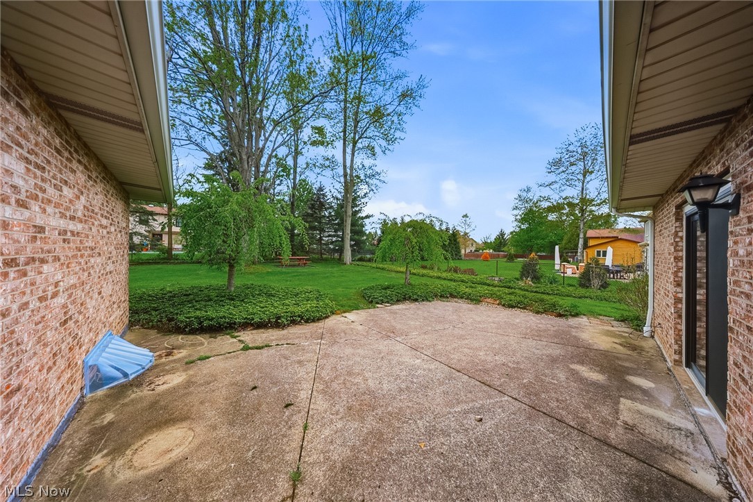 9841 Applewood Drive North Royalton OH 44133