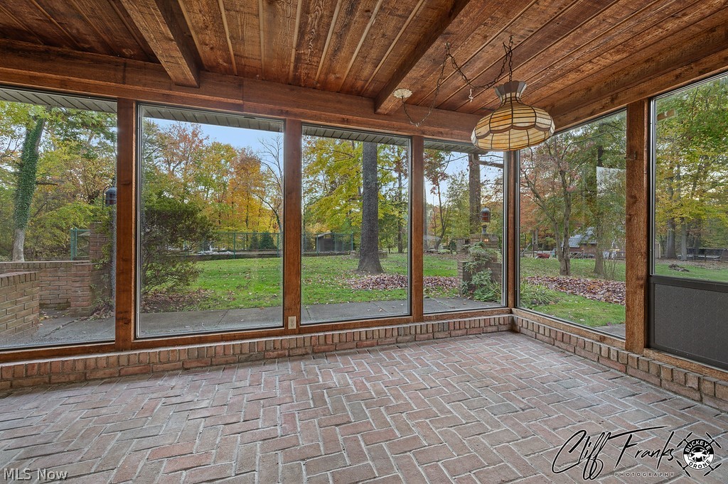 2958 Sherbrook Drive Springfield OH 44685