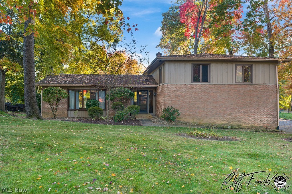 2958 Sherbrook Drive Springfield OH 44685