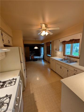 1161 Gulf Road Elyria OH 44035