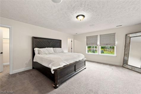 38482 Deepdale Court Avon OH 44011