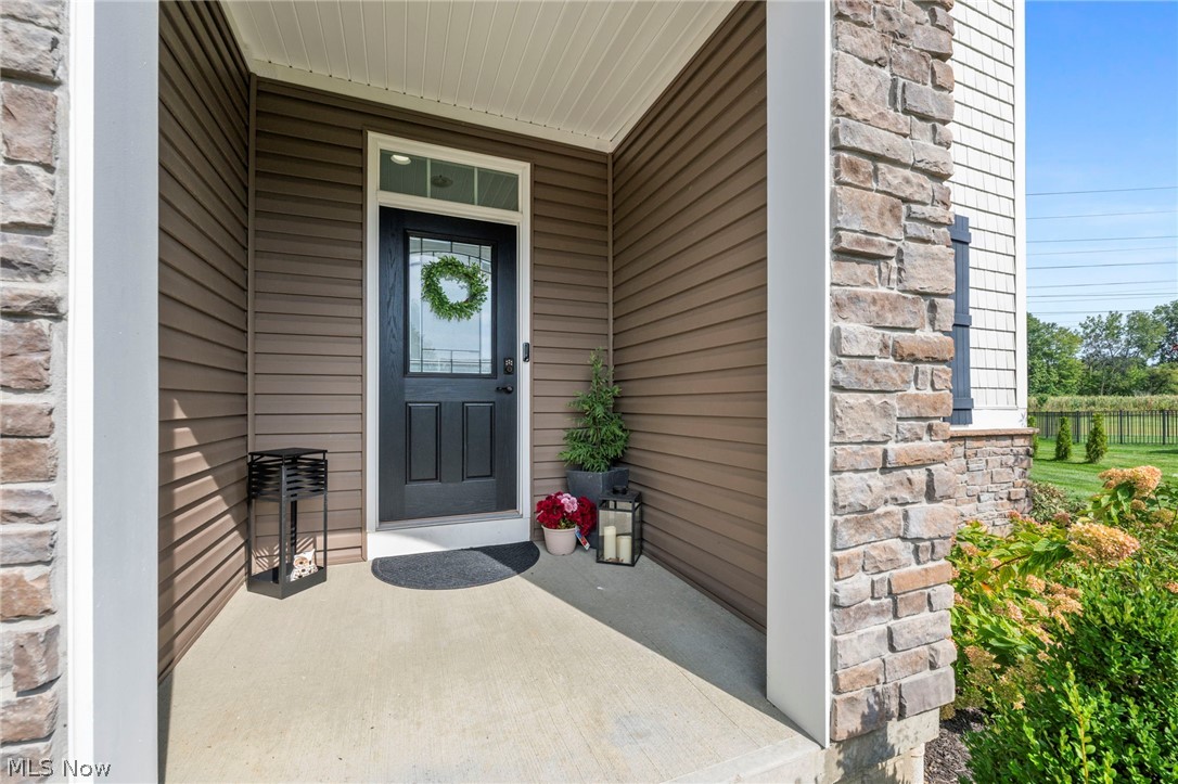 38482 Deepdale Court Avon OH 44011