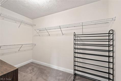 38482 Deepdale Court Avon OH 44011
