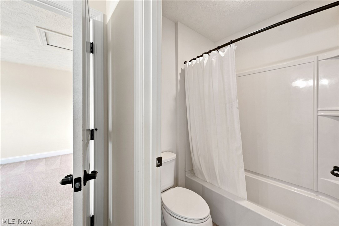 38482 Deepdale Court Avon OH 44011