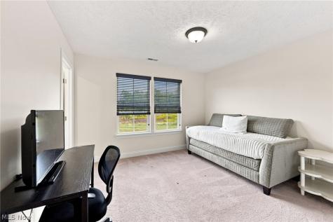38482 Deepdale Court Avon OH 44011