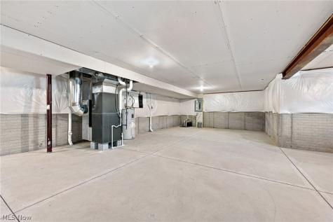 38482 Deepdale Court Avon OH 44011