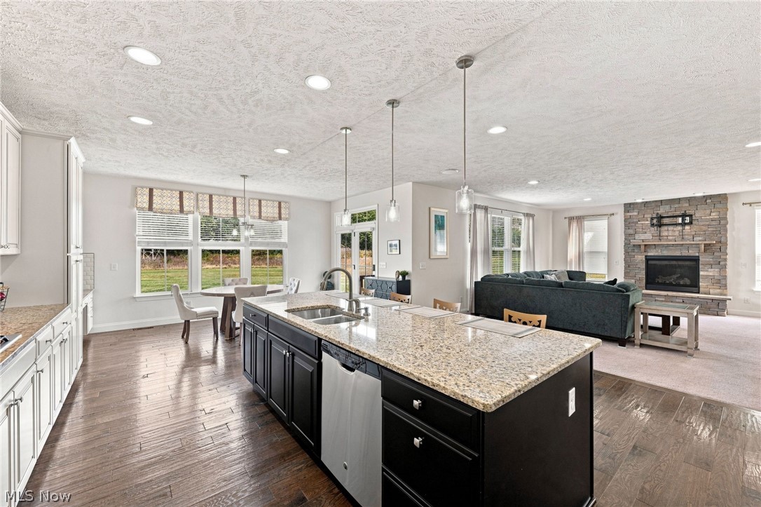 38482 Deepdale Court Avon OH 44011