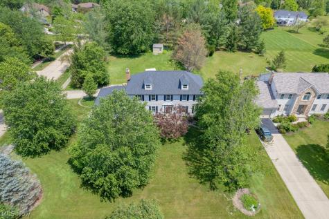 37173 Oneill Drive Solon OH 44139